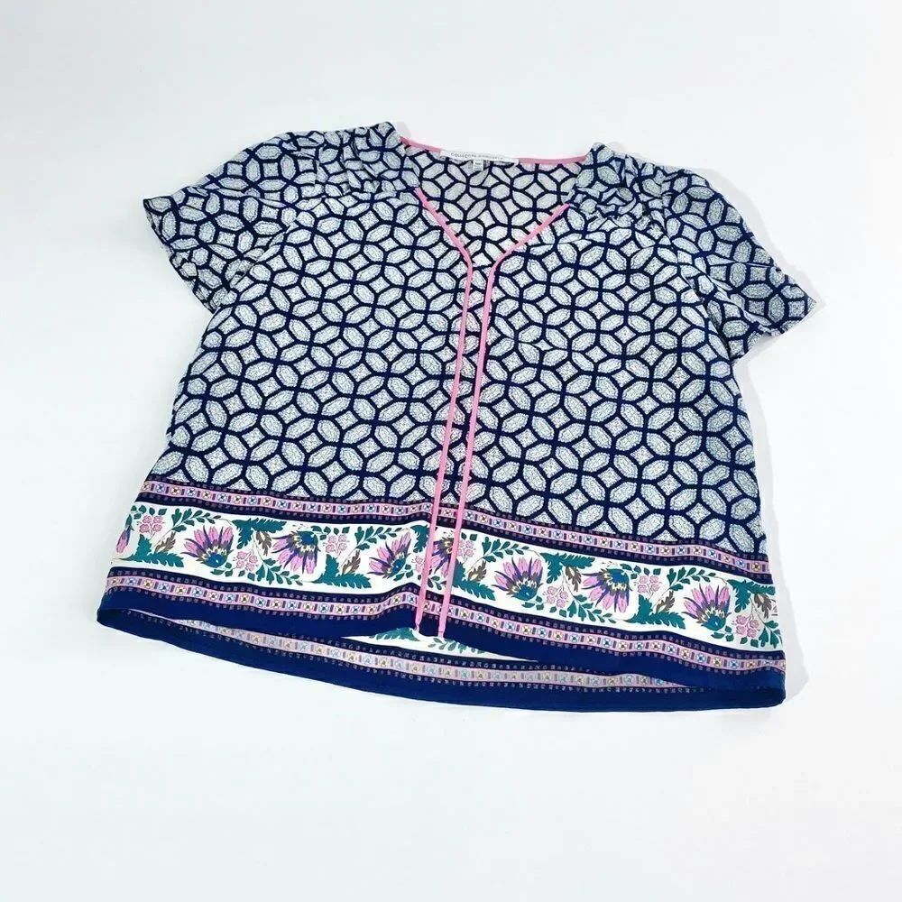 Collective concepts graphic print blouse